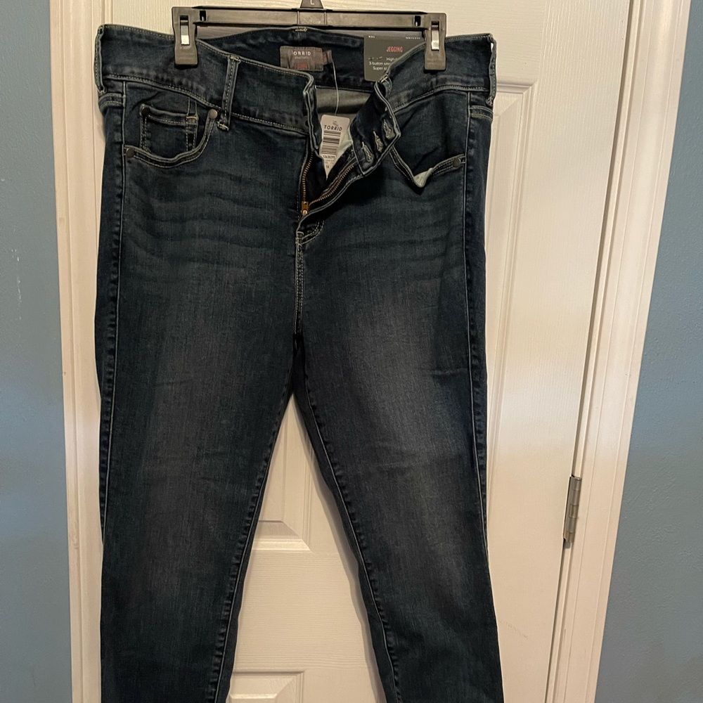 NWT Size 16R Torrid Jeggings dark denim